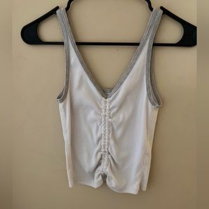 Abercrombie and fitch tank top! Is so flattering